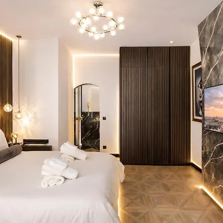 C3 Charming Getaway In 7th, Steps From Eiffel Tower * Paris